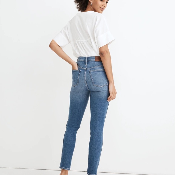 NWOT Madewell 10" High-Rise Skinny Crop Jeans in Sheffield Wash - Picture 2 of 7